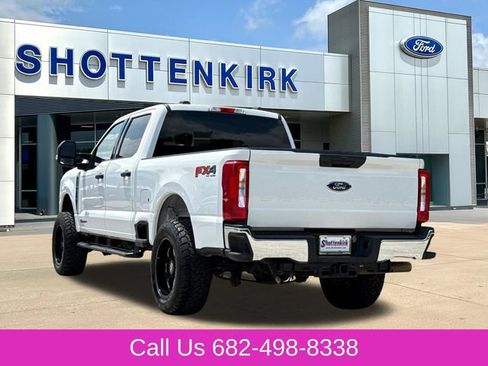 Used 2023 Ford F250 XLT w/ FX4 Off-Road Package AWD/4WD image 7