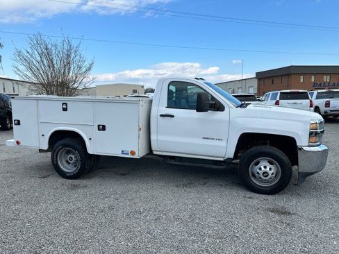 Used 2015 Chevrolet Silverado 3500 W/T image 7