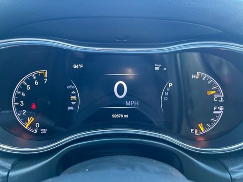Certified 2021 Jeep Grand Cherokee Laredo X AWD/4WD image 25