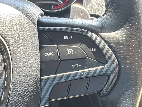 Used 2018 Dodge Durango GT w/ Premium Group AWD/4WD image 32