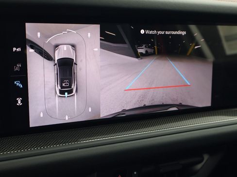 New 2026 Porsche Cayenne GTS AWD/4WD image 19