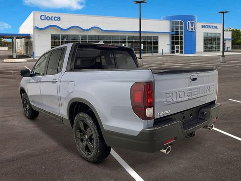New 2026 Honda Ridgeline Black Edition image 3