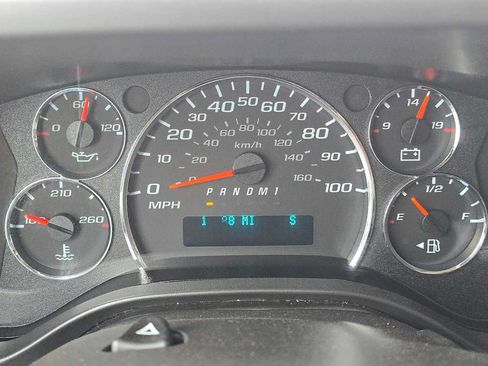 Used 2025 Chevrolet Express 2500 Extended w/ Driver Convenience Package RWD image 27