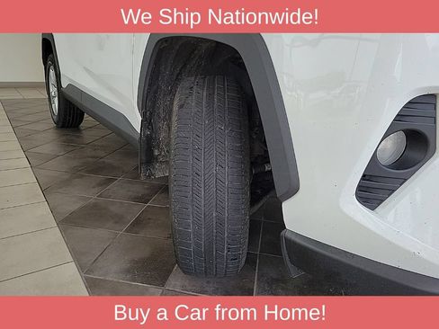 Used 2021 Toyota RAV4 XLE AWD/4WD image 16