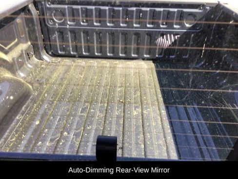 New 2026 RAM 1500 4x4 Crew Cab image 44