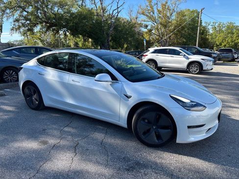 Used 2020 Tesla Model 3 Standard Range image 6