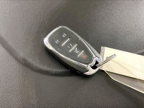 Used 2018 Chevrolet Equinox LT image 14