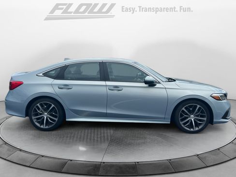 Certified 2022 Honda Civic Touring image 8