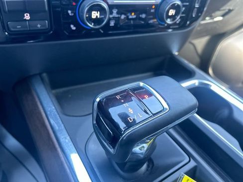 Used 2023 Chevrolet Silverado 1500 High Country w/ High Country Premium Package image 25