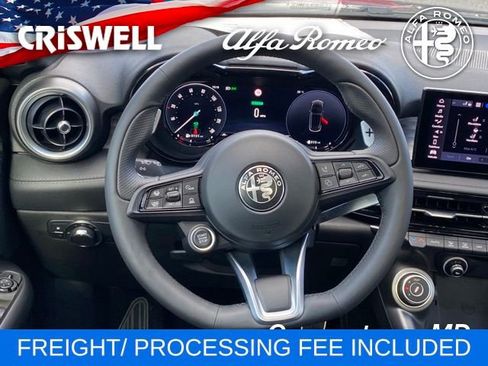 Used 2024 Alfa Romeo Tonale Veloce image 48