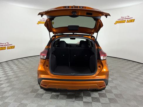 Certified 2023 Nissan Kicks SV w/ Interior Electronics Package FWD image 5