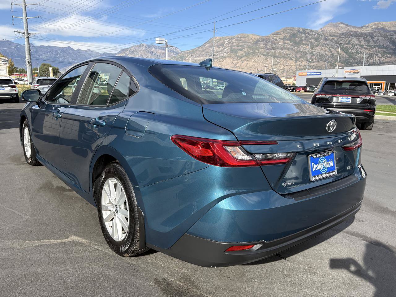 Used 2025 Toyota Camry LE w/ Convenience Package FWD image 7