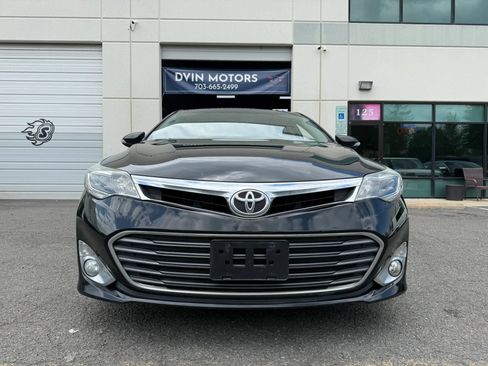 Used 2013 Toyota Avalon XLE Touring FWD image 6
