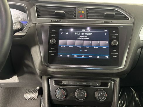 Used 2024 Volkswagen Tiguan S image 13