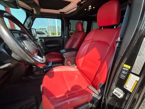 Used 2020 Jeep Wrangler Unlimited Rubicon AWD/4WD image 16