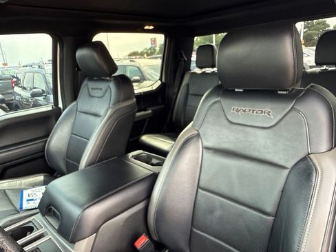 Used 2018 Ford F150 Raptor w/ Equipment Group 802A Luxury AWD/4WD image 20