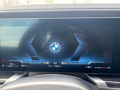 Used 2024 BMW 740i xDrive 740i xDrive image 14