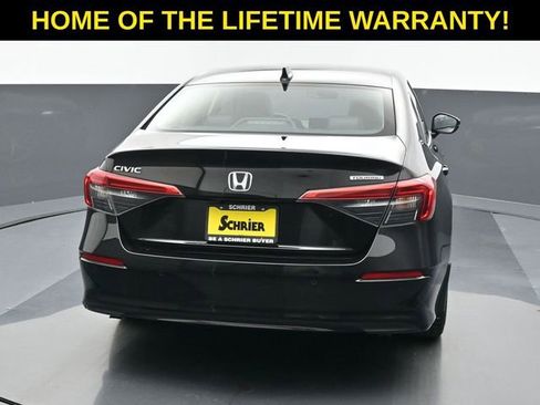 Used 2024 Honda Civic Touring image 5