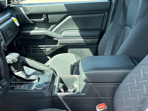 New 2026 Toyota Tacoma SR5 image 12