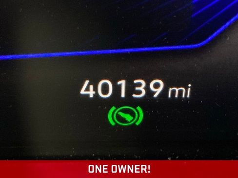 Used 2025 Volkswagen Jetta SE image 6