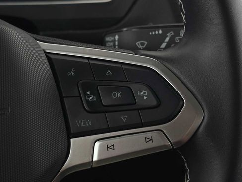 Used 2024 Volkswagen Tiguan S FWD image 50