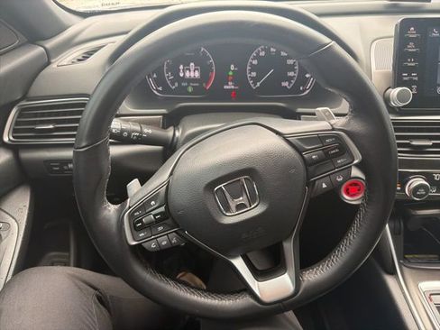 Used 2022 Honda Accord Sport image 16