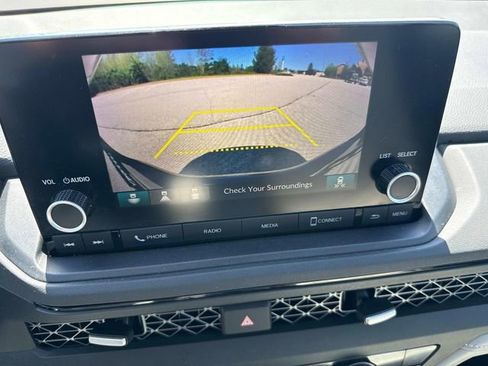 Used 2024 Honda Accord EX image 29