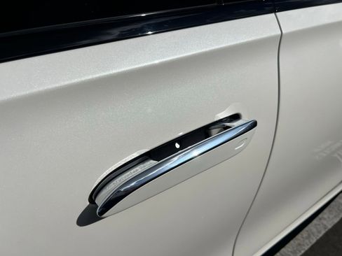 Used 2023 Mercedes-Benz S 500 4MATIC image 28