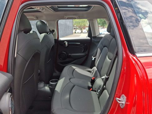 Used 2024 MINI Cooper S FWD image 10