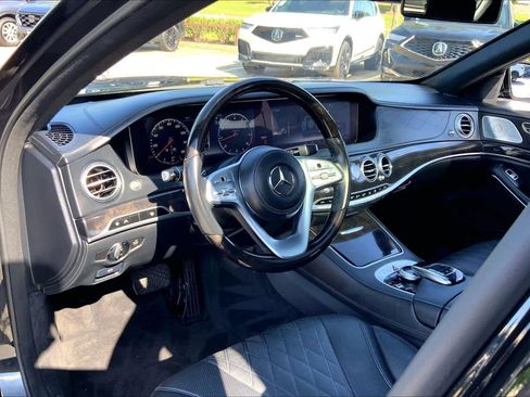 Used 2019 Mercedes-Benz S 560 4MATIC Sedan image 18