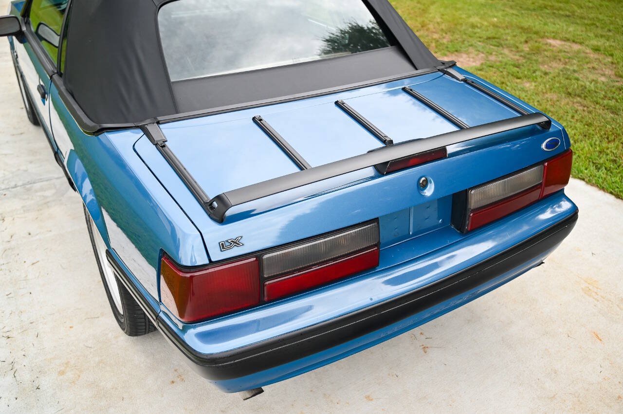 Used 1989 Ford Mustang LX RWD image 32