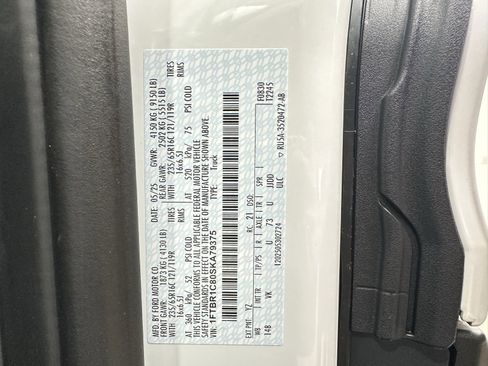 New 2025 Ford Transit 250 148 Medium Roof w/ Load Area Protection Package image 27