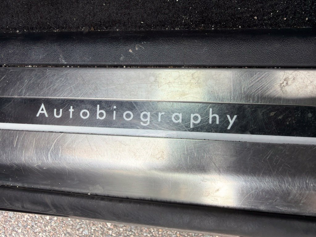 Used 2025 Land Rover Range Rover Sport Autobiography AWD/4WD image 13