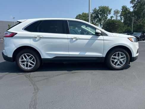 Used 2022 Ford Edge SEL w/ Convenience Package AWD/4WD image 5