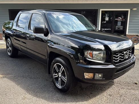 Used 2013 Honda Ridgeline Sport image 3