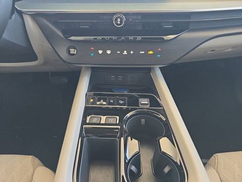 New 2026 Nissan Murano Platinum image 3