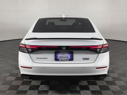Used 2025 Honda Accord Touring image 5