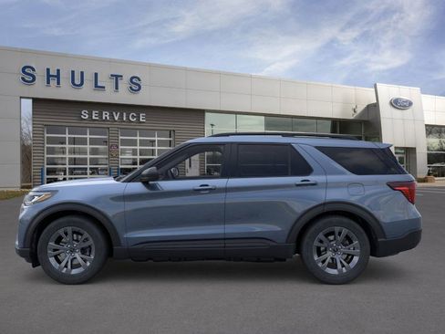 New 2026 Ford Explorer Active w/ Active Comfort Package image 3