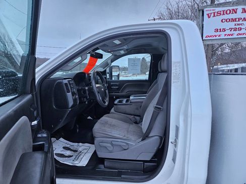 Used 2018 Chevrolet Silverado 3500 W/T w/ WT Convenience Package image 16