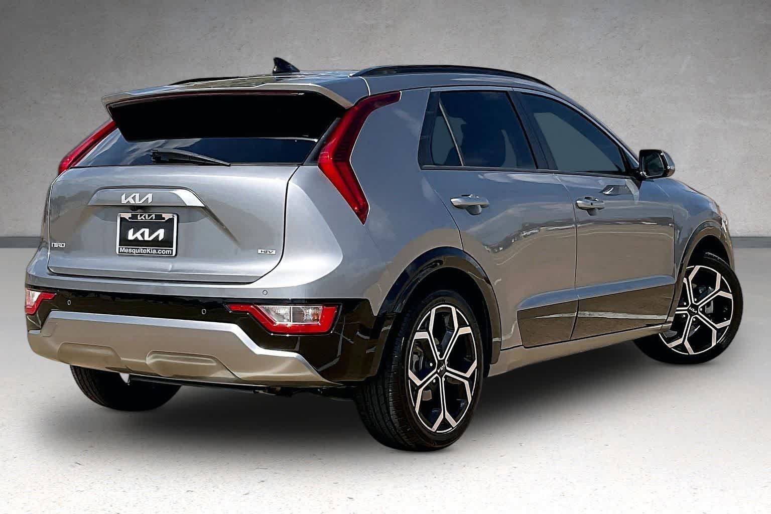 Certified 2023 Kia Niro EX Touring FWD image 22