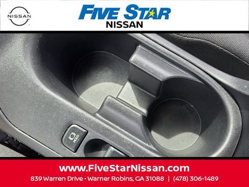 Used 2024 Toyota Corolla LE w/ LE Convenience Package FWD image 23
