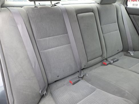 Used 2005 Honda Accord LX image 16