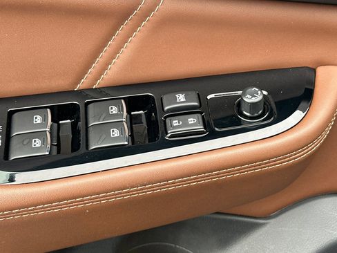 Used 2019 Subaru Outback 3.6R Touring w/ Popular Package #3A image 13