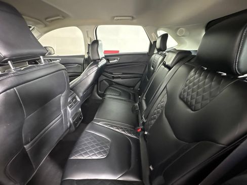 Used 2023 Ford Edge Titanium AWD/4WD image 39