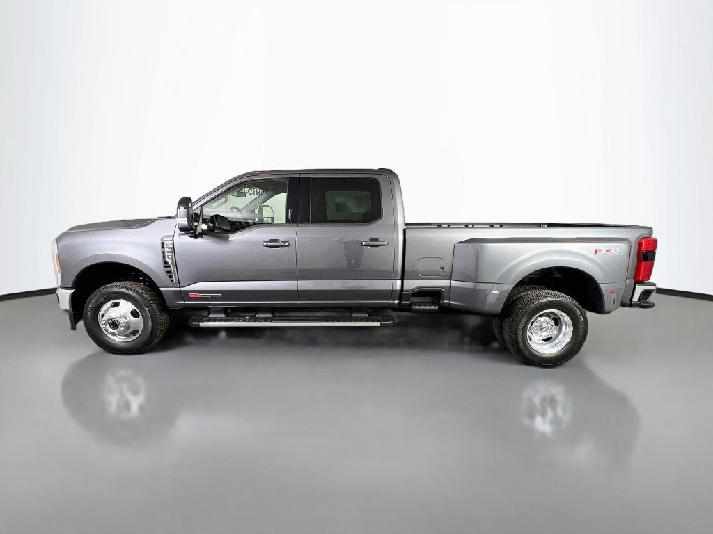 New 2027 Ford F350 Lariat AWD/4WD image 5