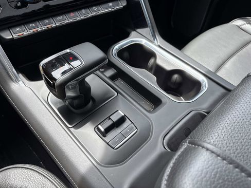 Certified 2024 GMC Sierra 1500 Denali AWD/4WD image 26