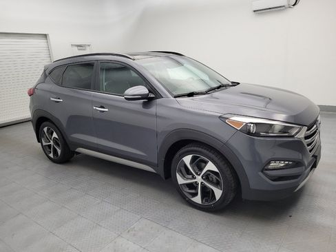 Used 2017 Hyundai Tucson Limited w/ Limited Ultimate Package 03 FWD image 11