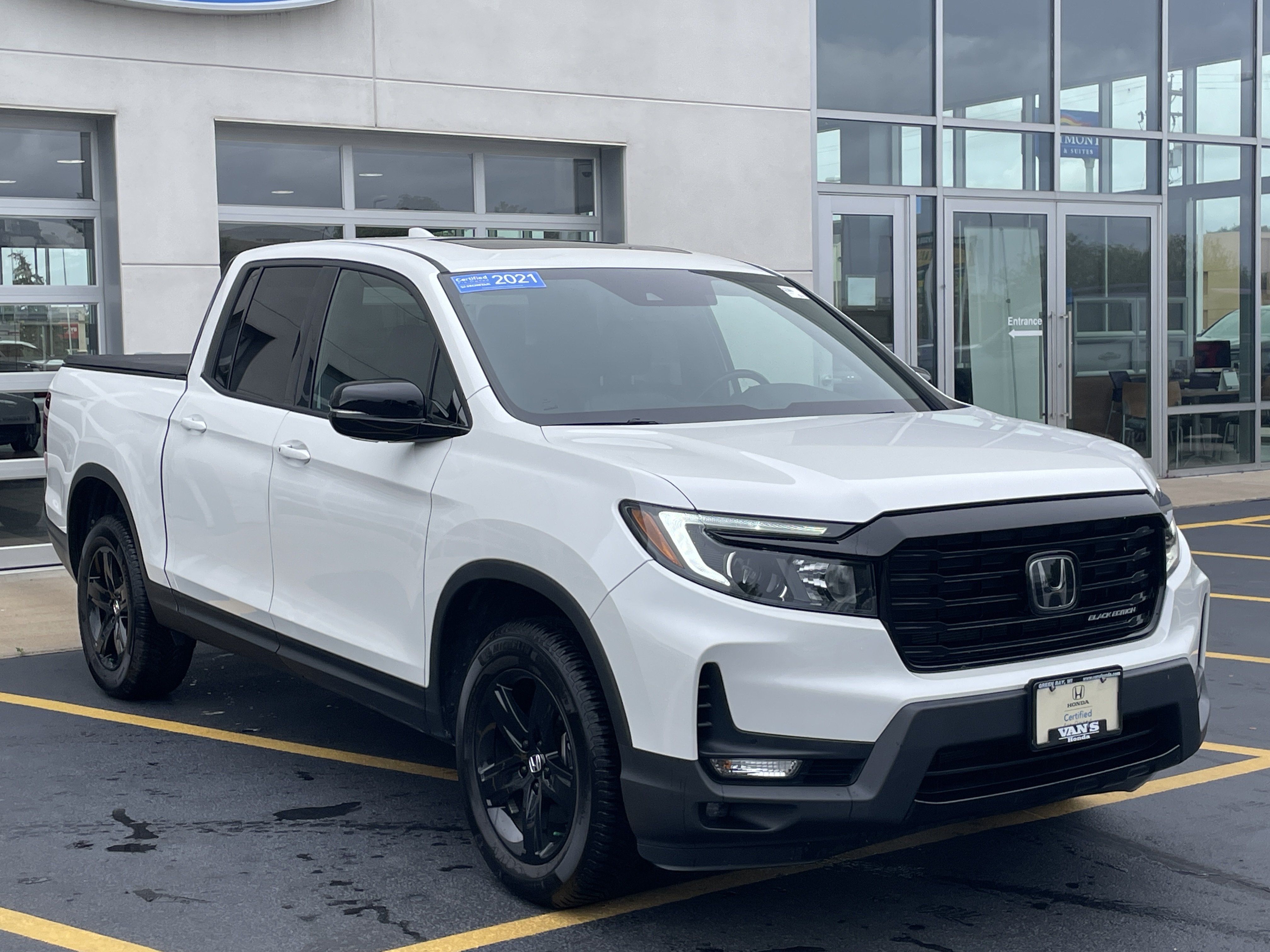 Certified 2021 Honda Ridgeline Black Edition image 1