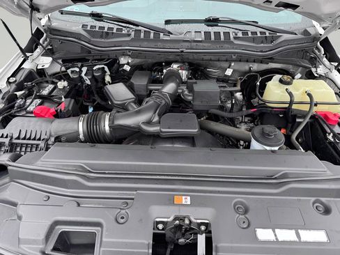 Used 2020 Ford F250 XL w/ STX Appearance Package image 9