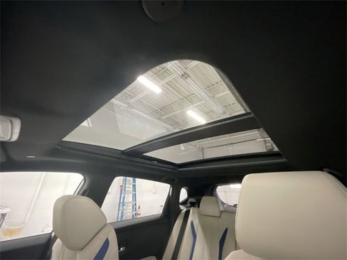 Used 2025 Acura ADX A-Spec image 22